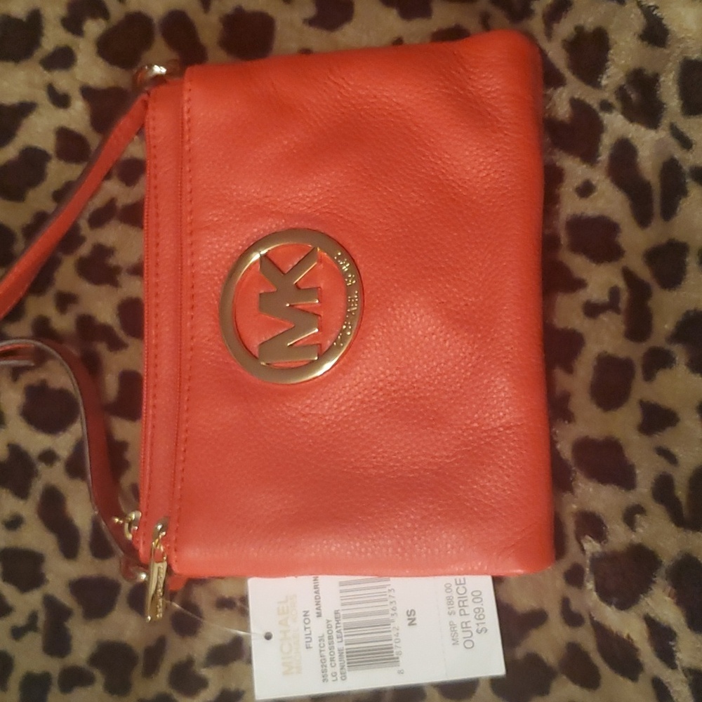 MK LG CROSSBODY PURSE